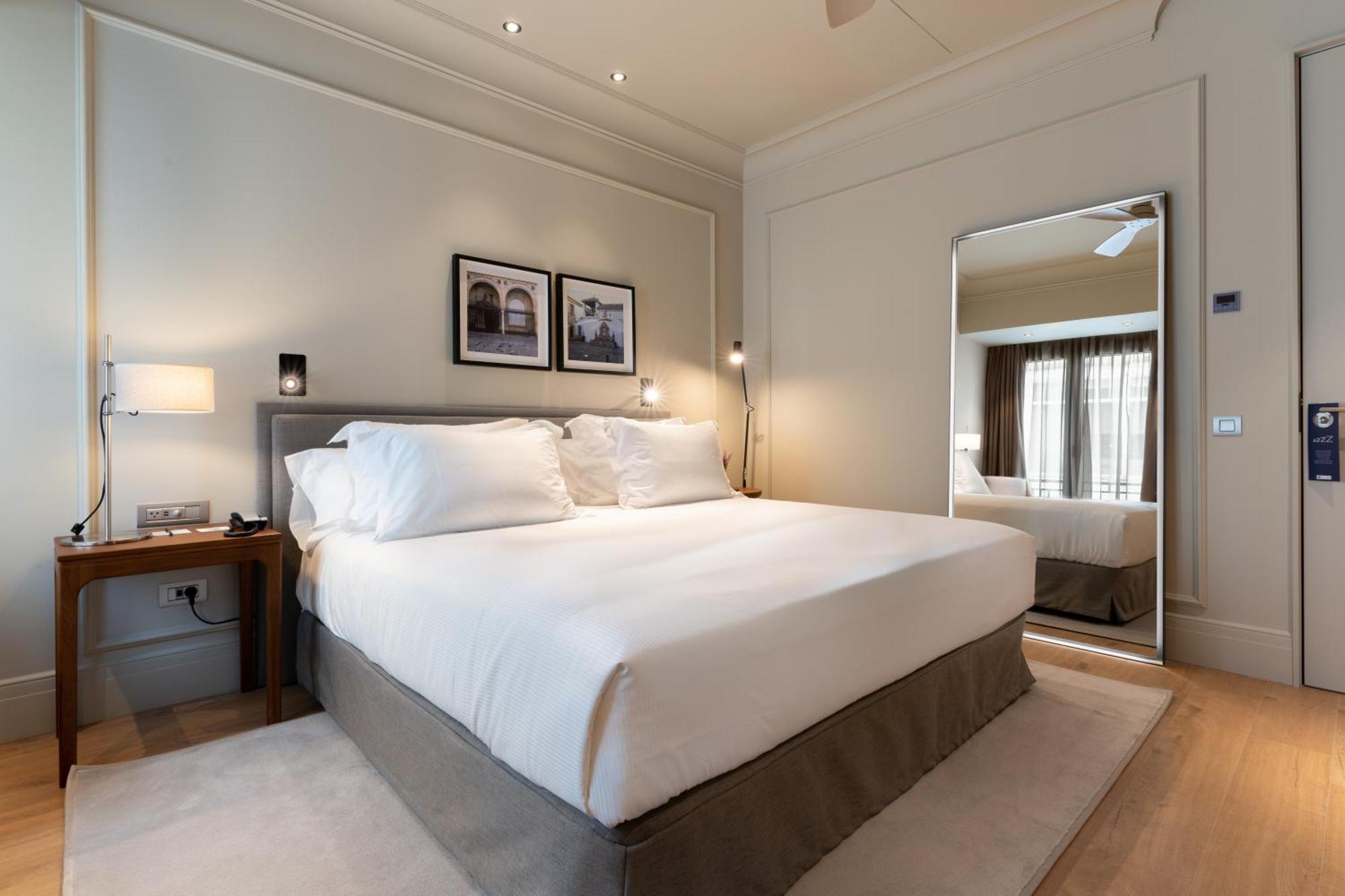 Hotel H10 Palacio Colomera Còrdova